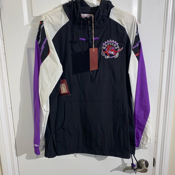 Men’s Mitchell&Ness Toronto Raptors Hardwood Classics Windbreaker - Picture 2 of 4